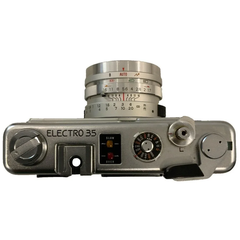 Yashica Electro 35 GSN Rangefinder Film Camera Color-Yashinon DX 45mm f1.7 Lens